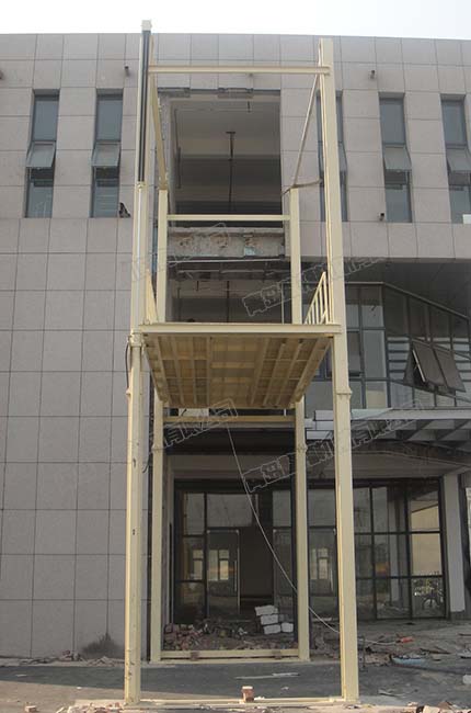 北京三层举车升降机案例